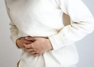 Can Drinking Lots of Hot Water Ease Painful Menstruation?