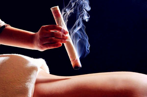 Moxibustion Works Wonders for Menstrual Cramps. Try It Now!